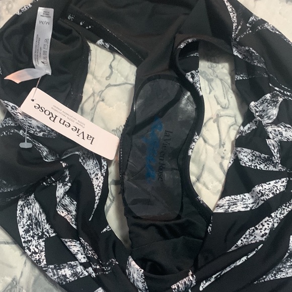 La Vie en Rose bathing suit (2 piece) - Picture 5 of 6